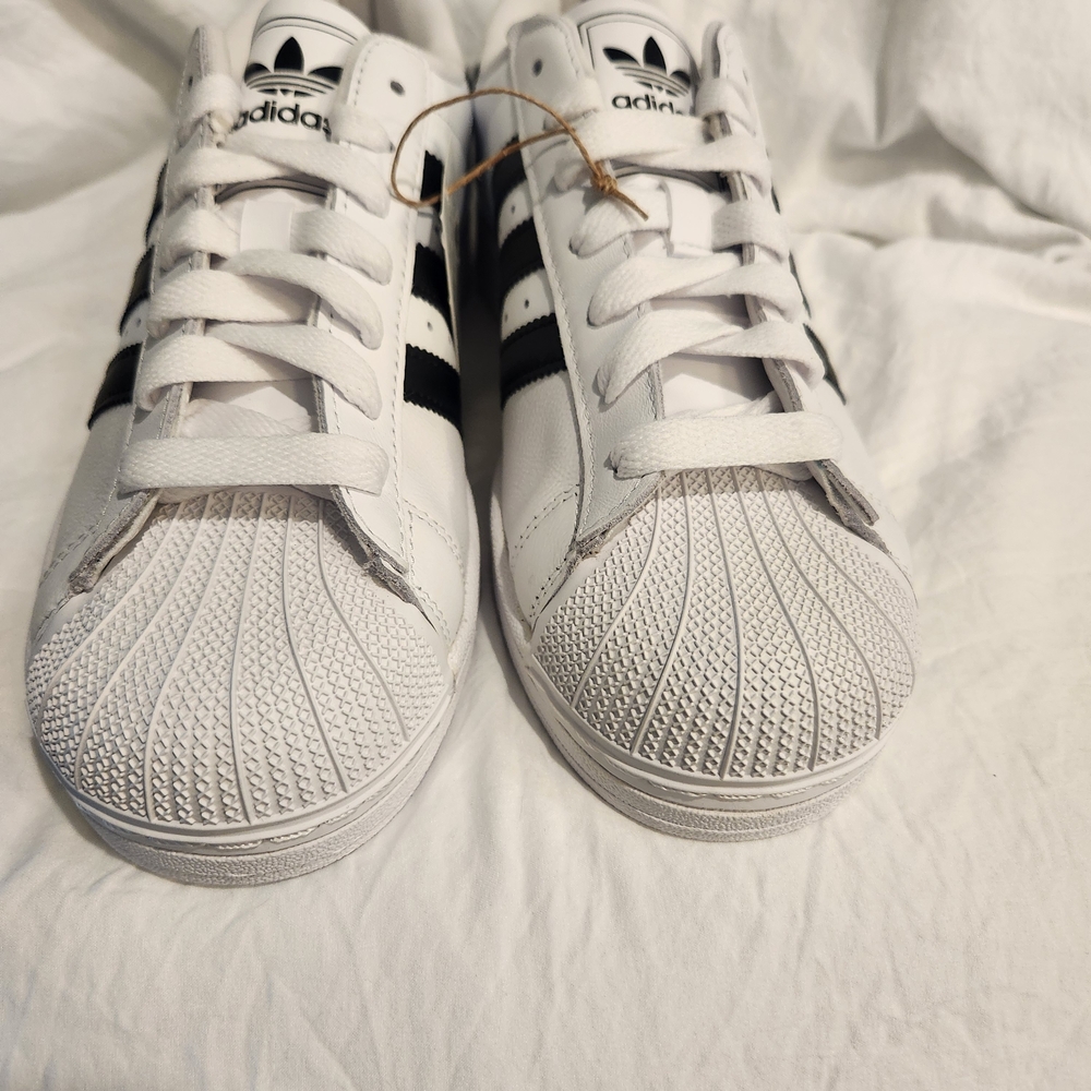 adidas Superstar II Sneakers in White with Black Stripes - Picture 8 of 13